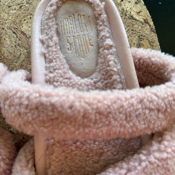 Charlotte Stone Dolly Puff Slide Sandal - Picture 3 of 4